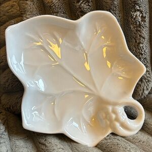 Lillian Vernon Exclusive Vintage Porcelain Ivy Dish Model LV4591 Original Box